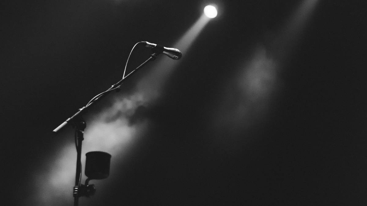 Suffering from Stage Fear