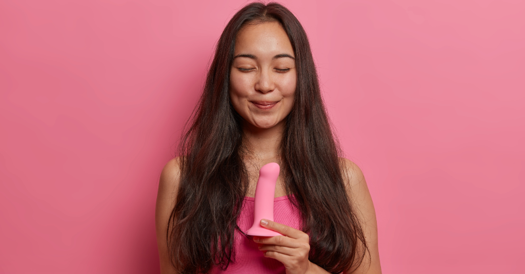 what is a dildo